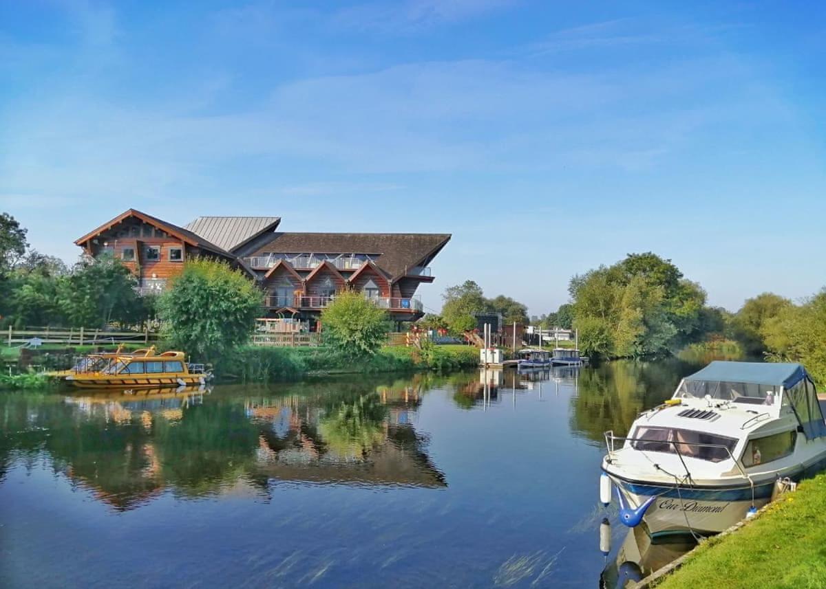 Riverside Park Stratford-upon-Avon Kültér fotó
